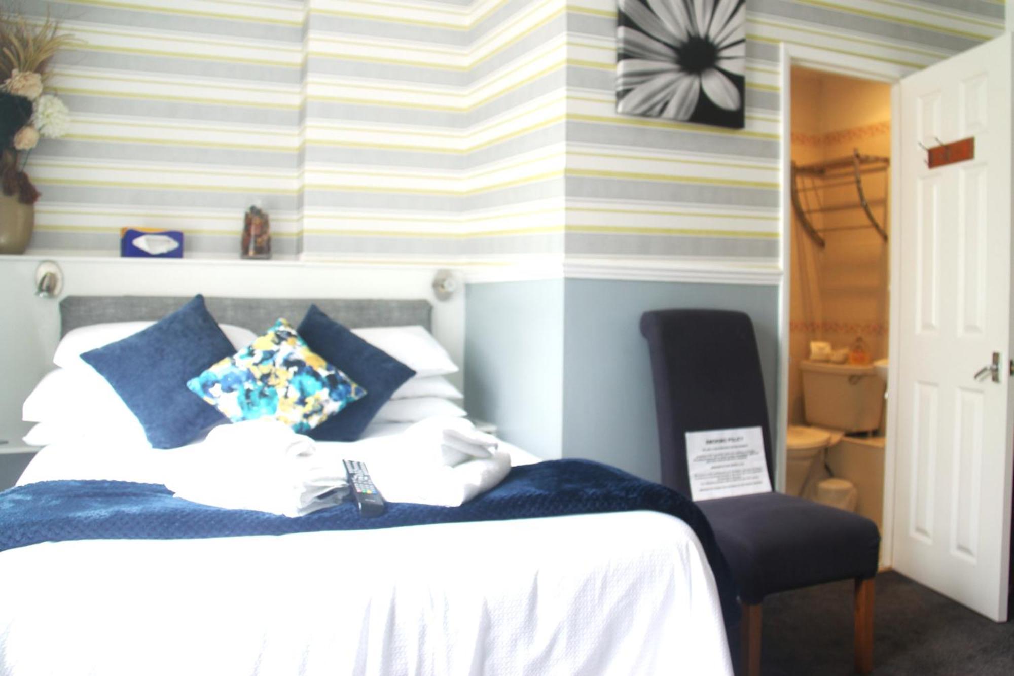 Гостевой дом Serena Court 3*